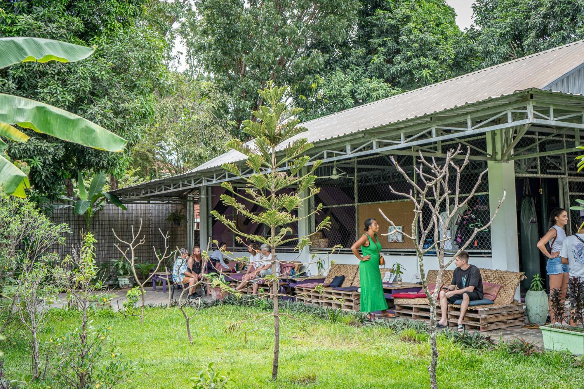 Ground Zero Martial Arts And Yoga Hotel Siem Reap Buitenkant foto