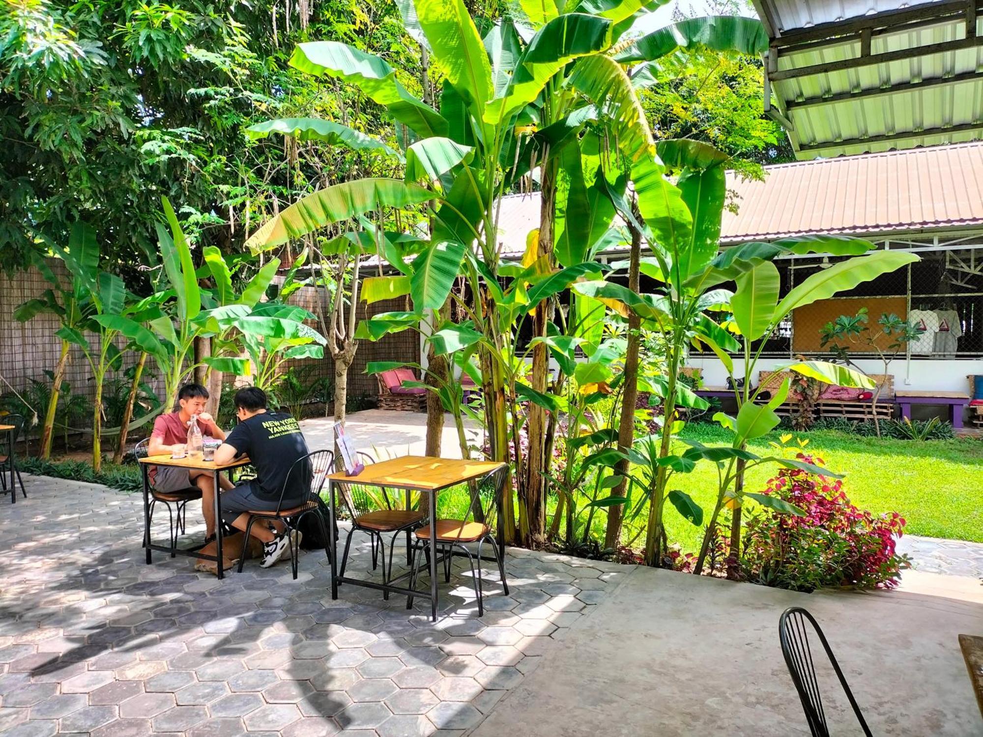 Ground Zero Martial Arts And Yoga Hotel Siem Reap Buitenkant foto